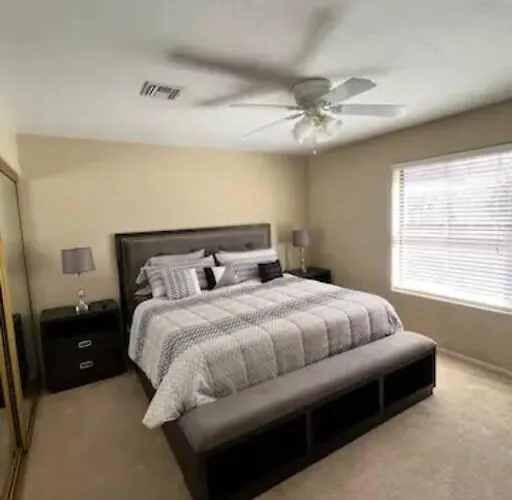 The Gentleman's Jack, Moovalya Keys Value Holiday home