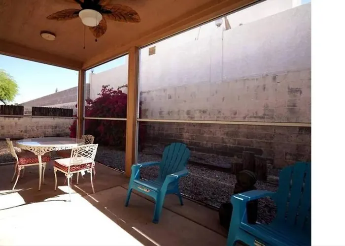 The Gentleman's Jack, Moovalya Keys Value Holiday home Parker